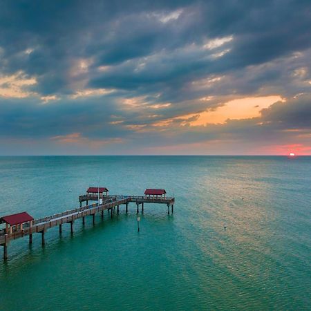 Location! Coastal Charm I 5 Min Walk To Beach, Shops & Rest Clearwater Beach Exterior foto