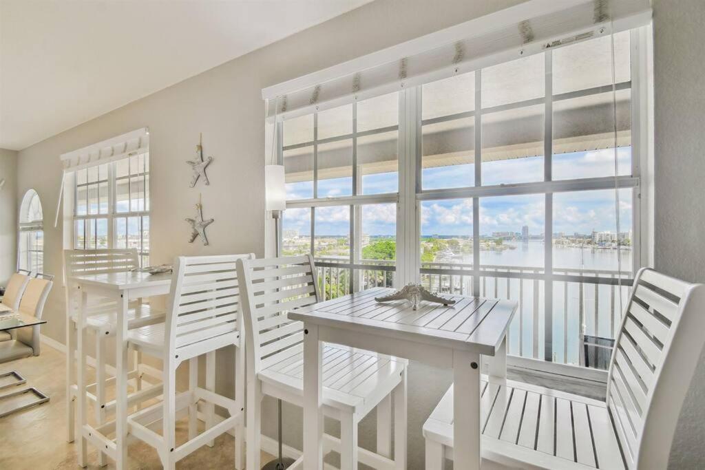 Location! Coastal Charm I 5 Min Walk To Beach, Shops & Rest Clearwater Beach Exterior foto